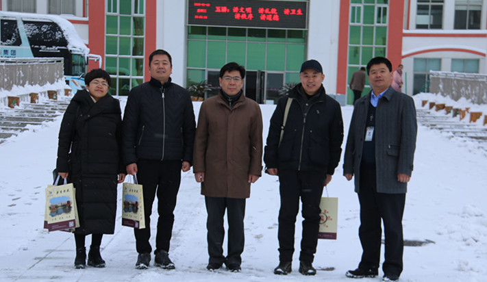 F:\2017学校工作\学校新闻文件夹\九年一贯阅读指导\九年一贯阅读指22 002.jpg F:\2017学校工作\学校新闻文件夹\九年一贯阅读指导\九年一贯阅读指22 002.jpg